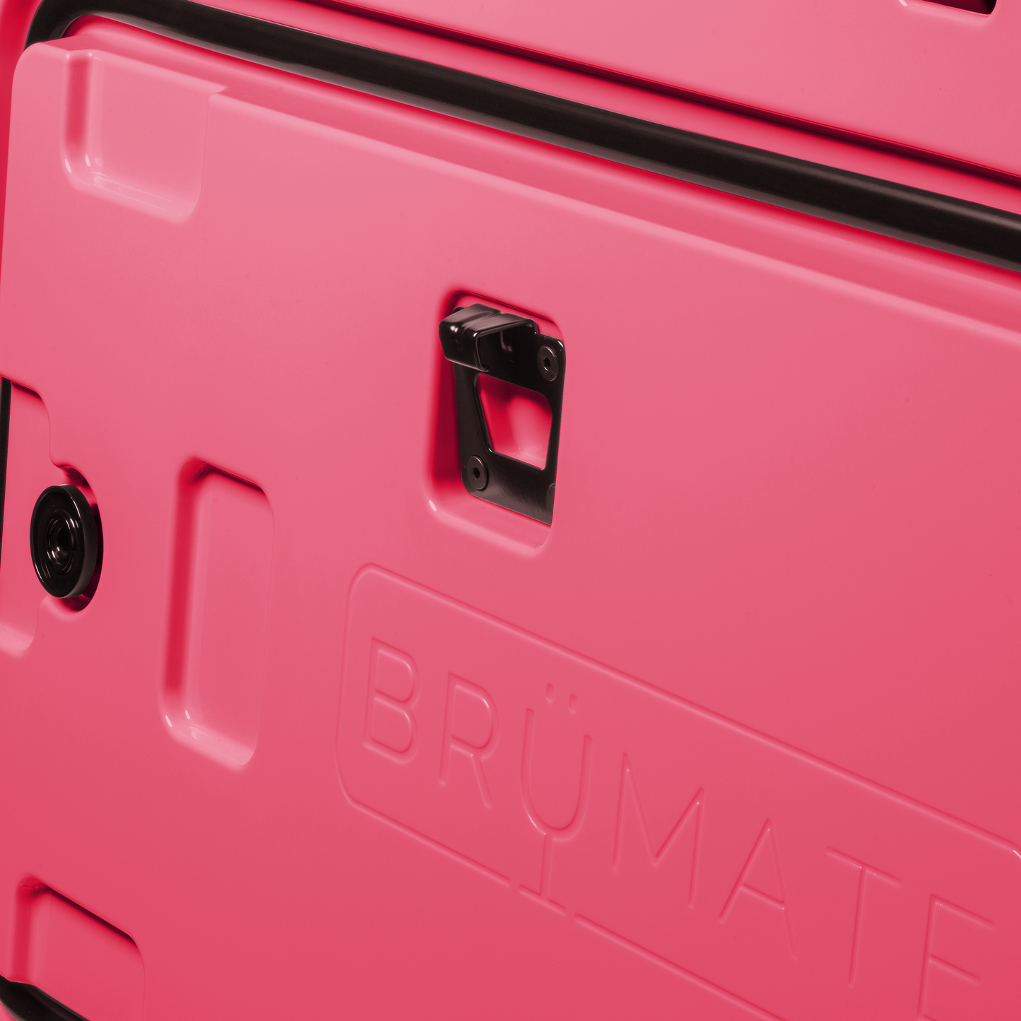 brutank-w5 brutank-55qt-neonpink-bottle-opener.png